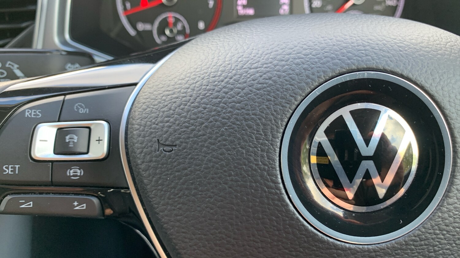 Used Volkswagen T-Roc 2021 for sale - 76190355: Photo 23