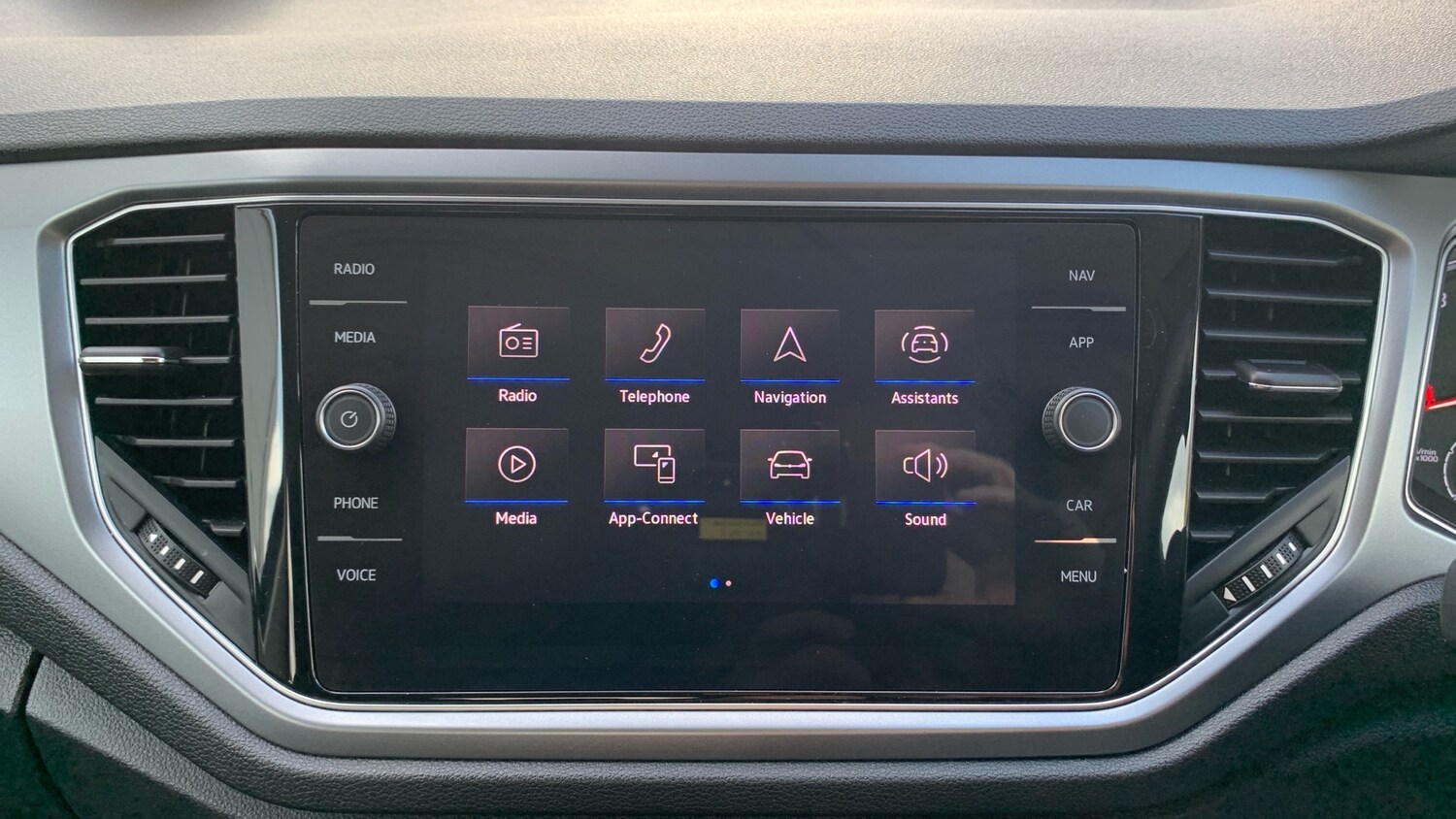 Used Volkswagen T-Roc 2021 for sale - 76190355: Photo 29