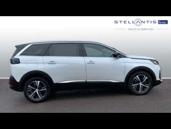 Used Peugeot 5008 2024 for sale - 74876543: Photo