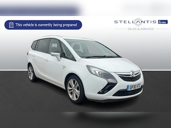 Vauxhall Zafira Tourer feature image