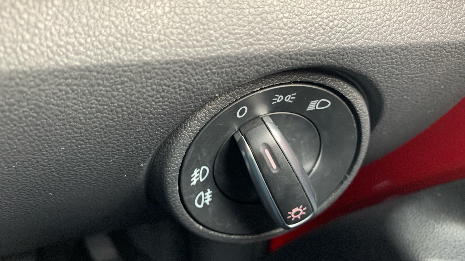 Used Volkswagen up! 2018 for sale - 76586382: Photo 18