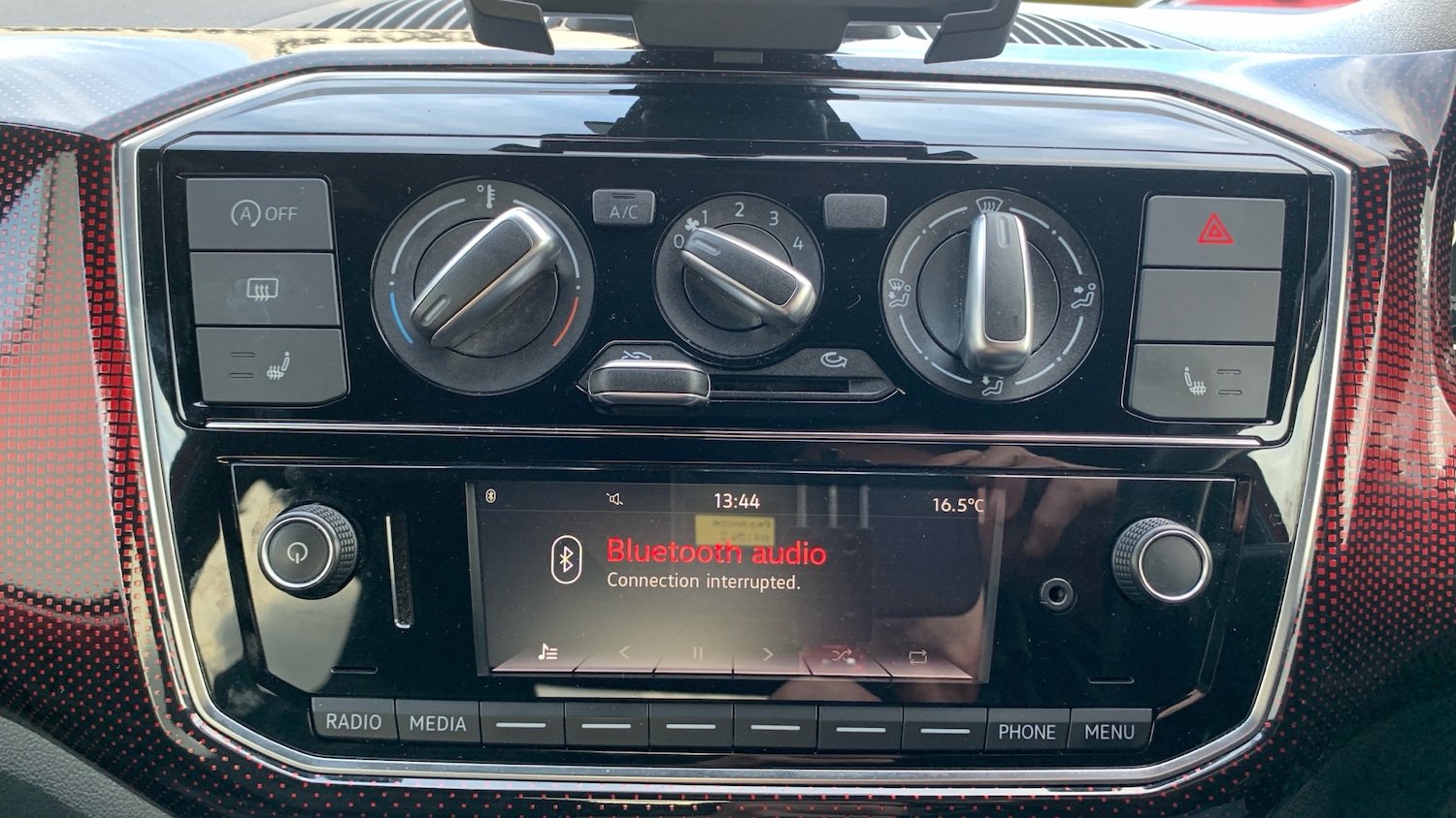 Used Volkswagen up! 2018 for sale - 76586382: Photo 32