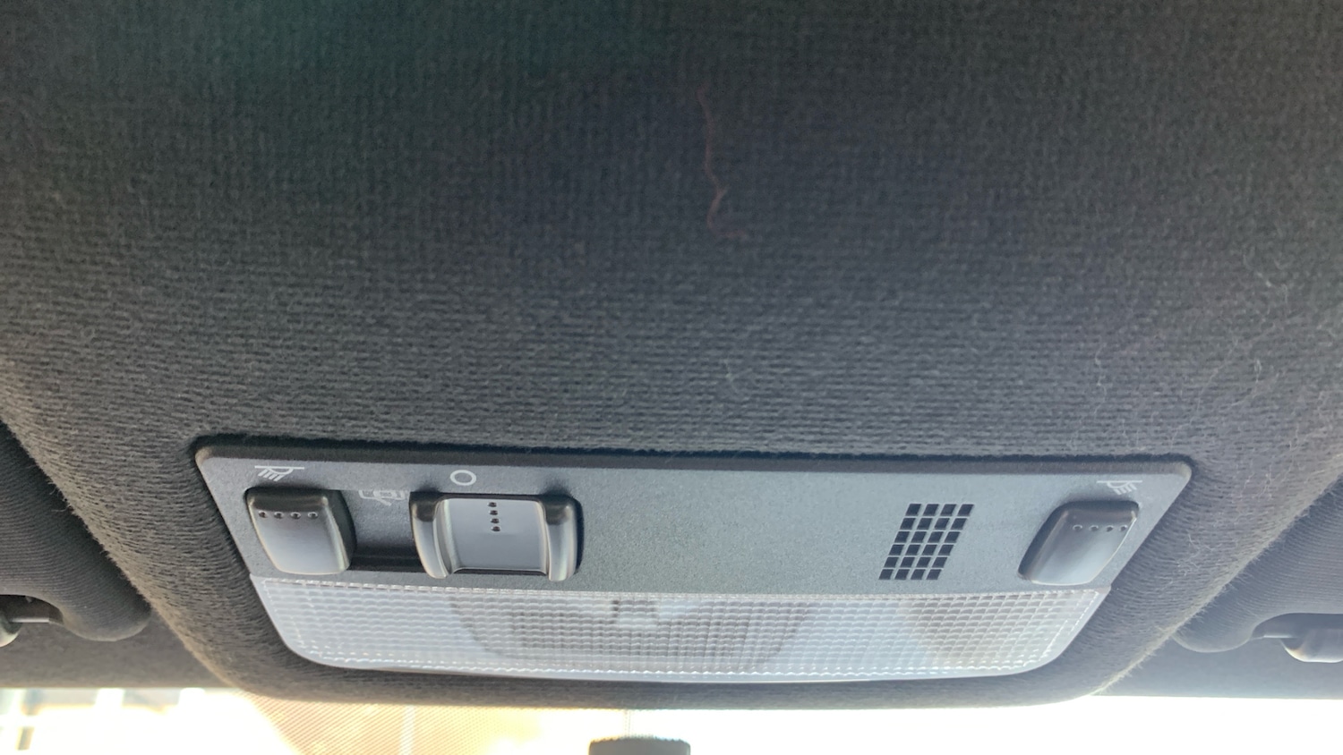 Used Volkswagen up! 2018 for sale - 76586382: Photo 34