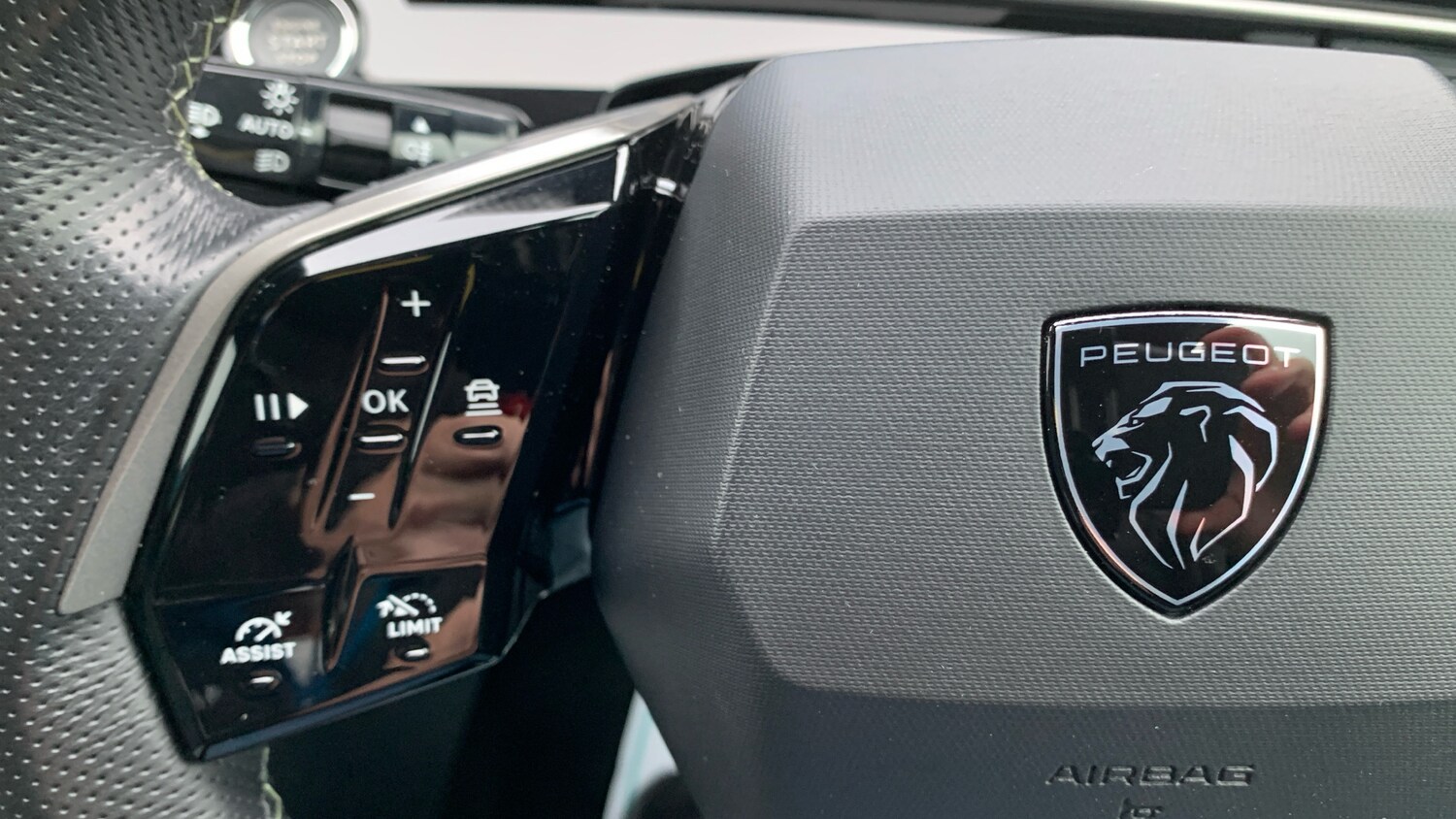 Used Peugeot 3008 2025 for sale - 76866811: Photo 23