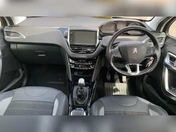 Used Peugeot 2008 2019 for sale - 75533516: Photo