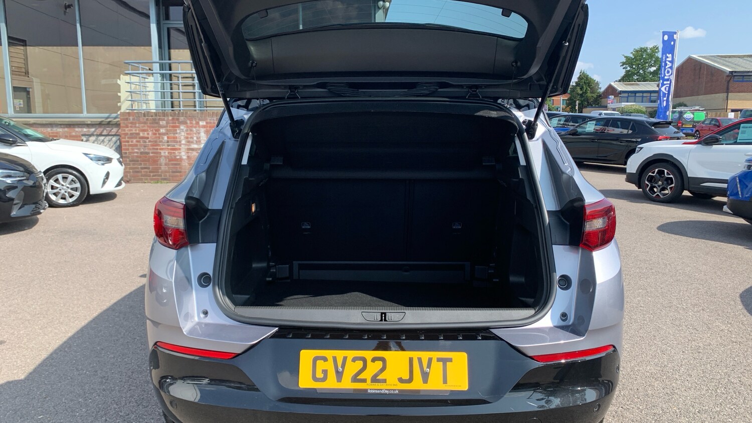 Vehicle 19