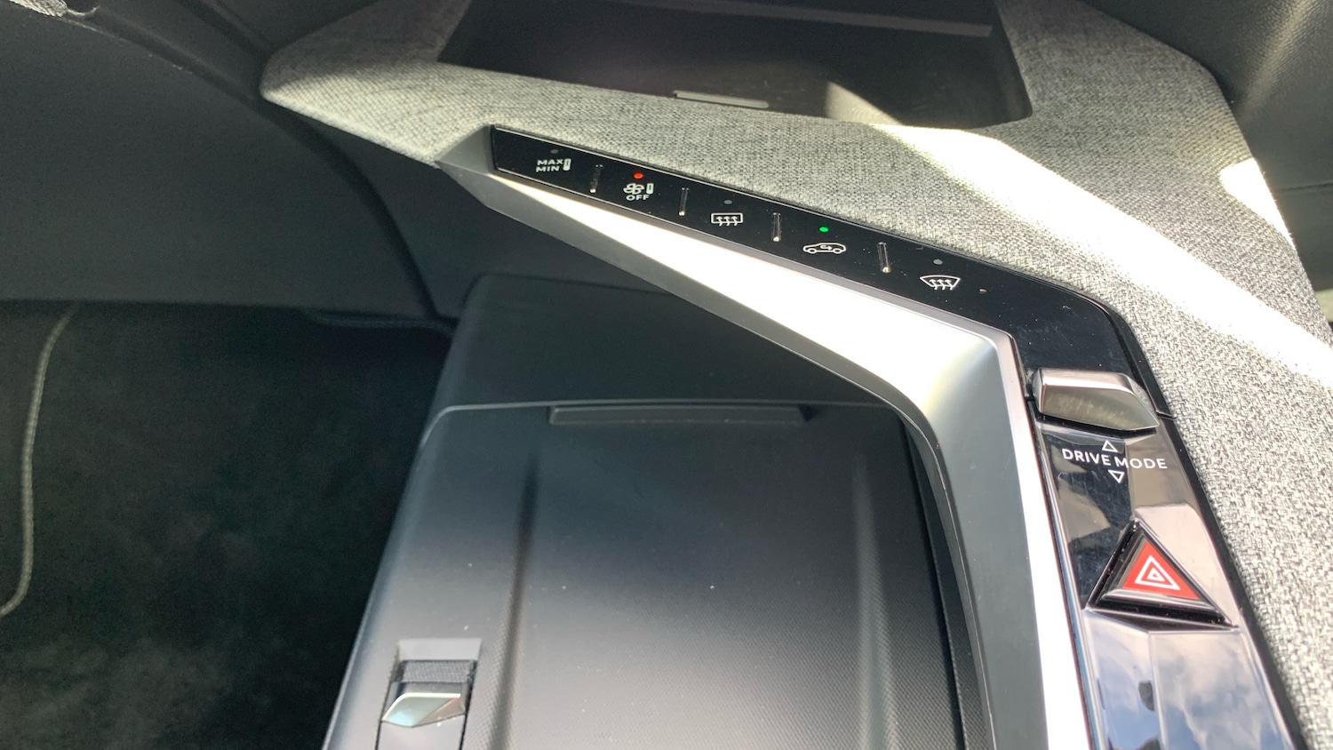 Used Peugeot 3008 2024 for sale - 76095583: Photo 34