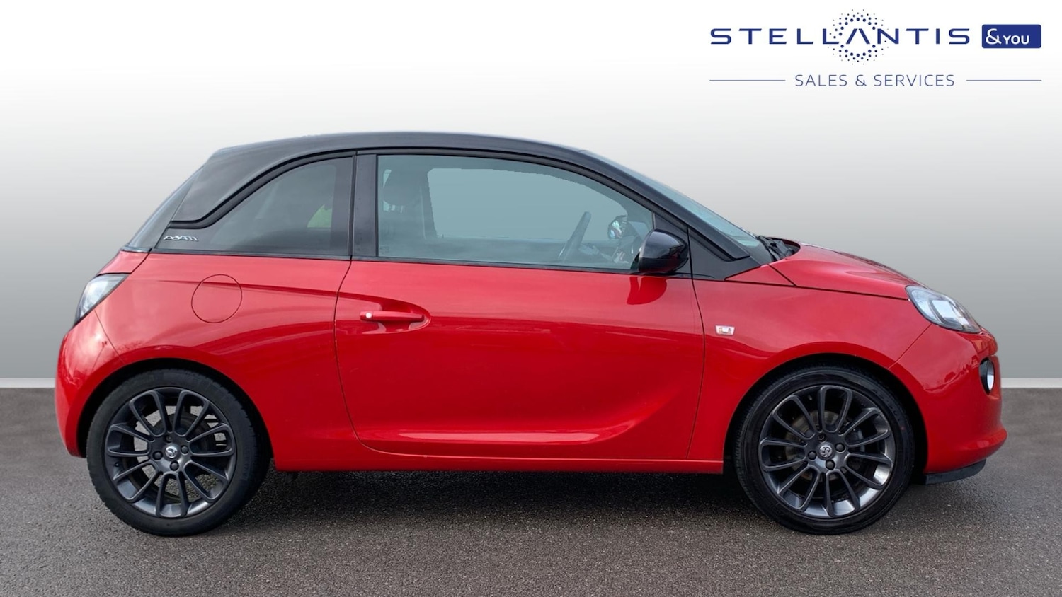 Used Vauxhall ADAM 2016 for sale - 77412864: Photo 2