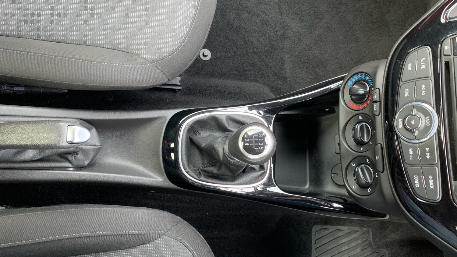 Used Vauxhall ADAM 2016 for sale - 77412864: Photo 22