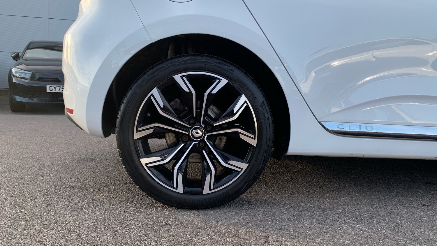Used Renault Clio 2021 for sale - 76586428: Photo 16