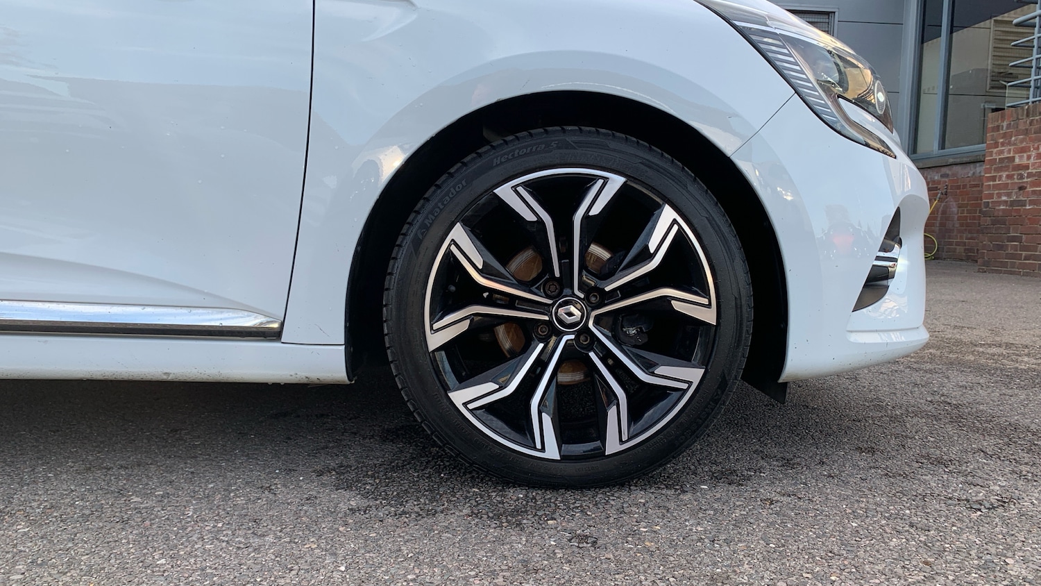 Used Renault Clio 2021 for sale - 76586428: Photo 17