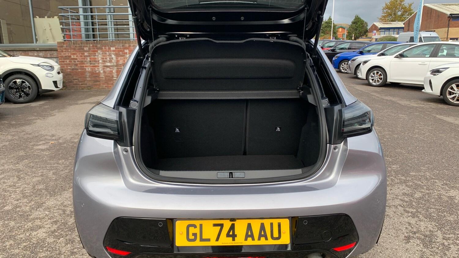 Used Peugeot 208 2024 for sale - 76419750: Photo 19