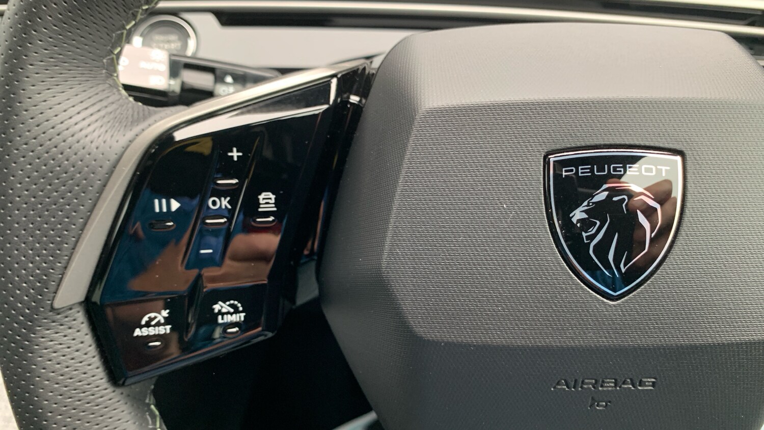 Used Peugeot 5008 2025 for sale - 76153996: Photo 23