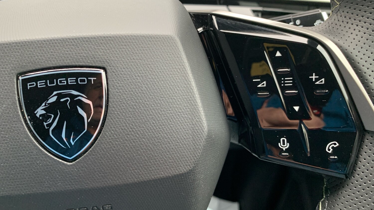 Used Peugeot 5008 2025 for sale - 76153996: Photo 24