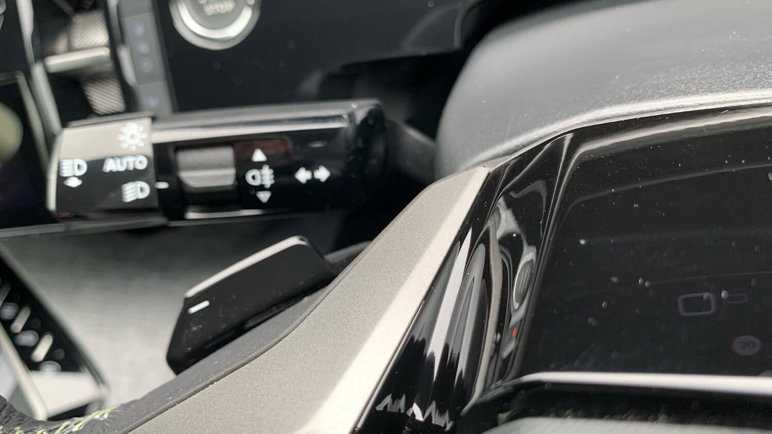 Used Peugeot 5008 2025 for sale - 76153996: Photo 28