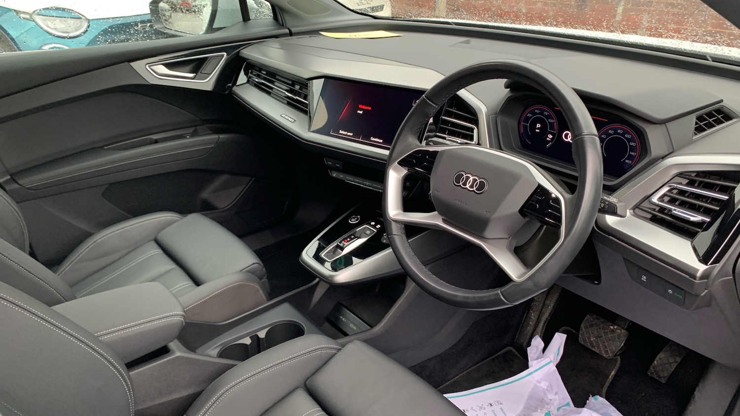 Used Audi Q4 e-tron 2024 for sale - 76458407: Photo 11