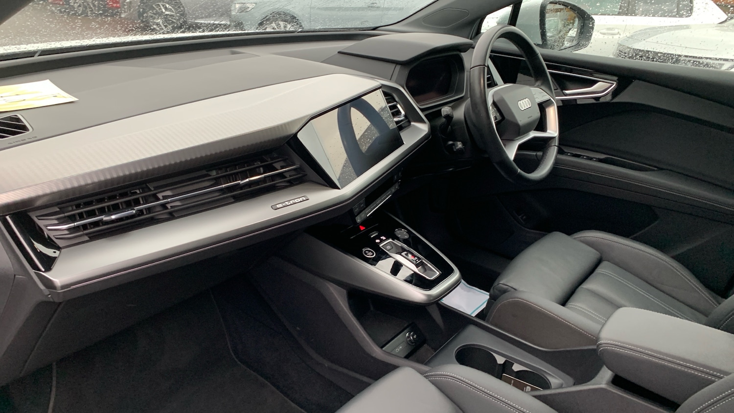 Used Audi Q4 e-tron 2024 for sale - 76458407: Photo 12