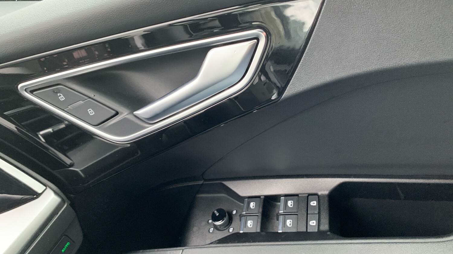 Used Audi Q4 e-tron 2024 for sale - 76458407: Photo 22