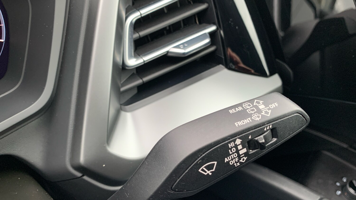 Used Audi Q4 e-tron 2024 for sale - 76458407: Photo 27