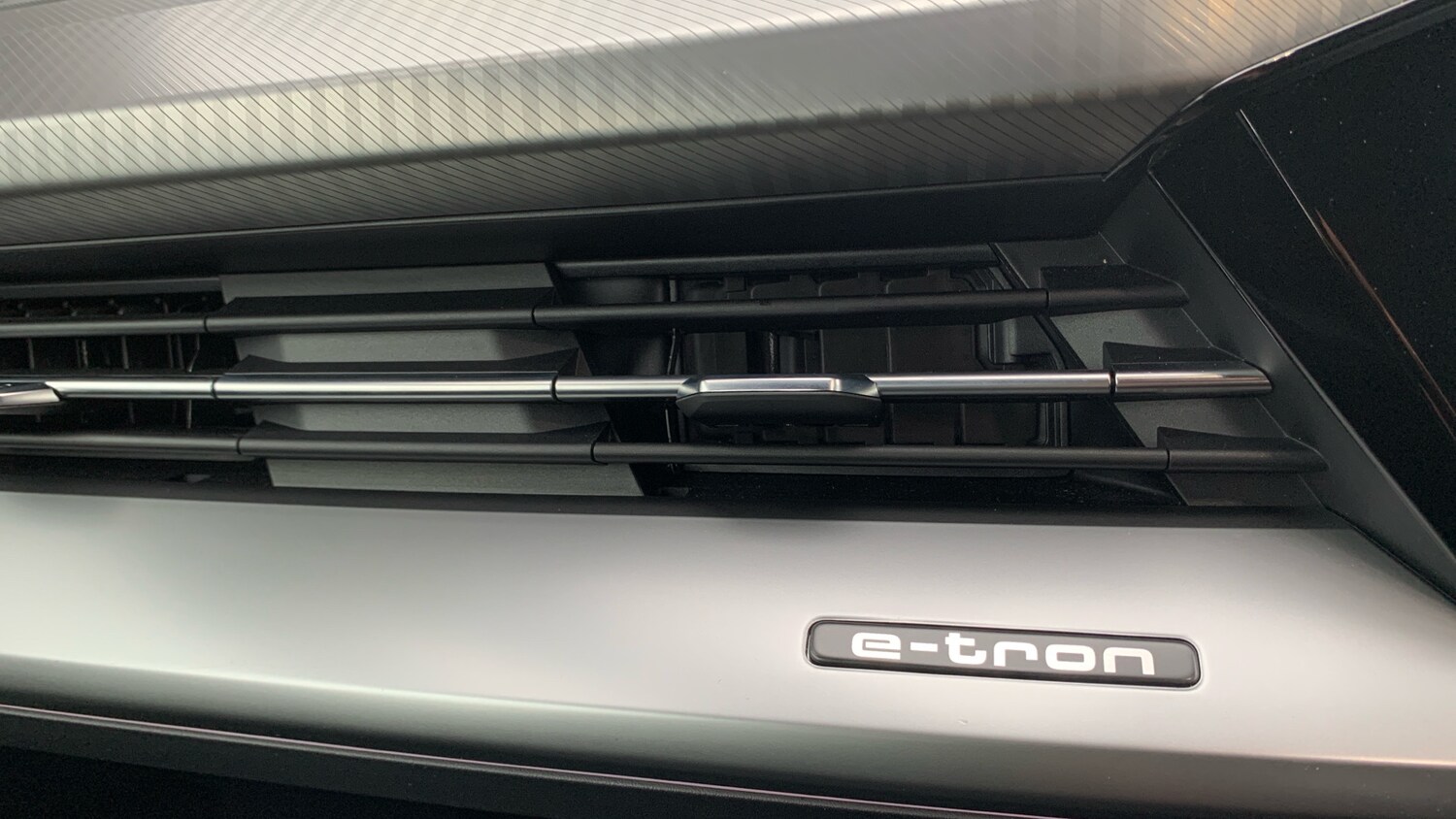 Used Audi Q4 e-tron 2024 for sale - 76458407: Photo 34