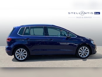 Used Volkswagen Golf SV 2020 for sale - 76014574: Photo