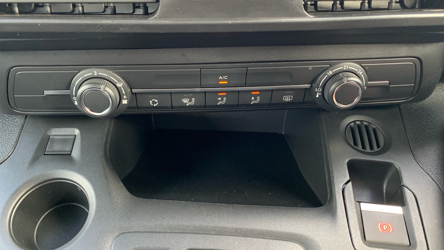 Vehicle 33