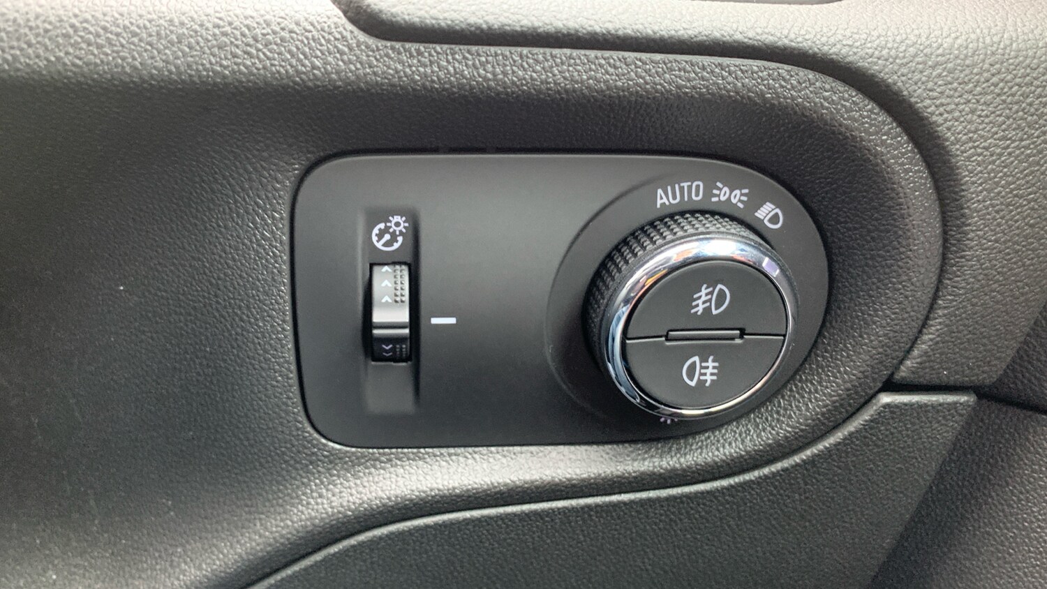 Used Vauxhall Grandland 2024 for sale - 77497978: Photo 18