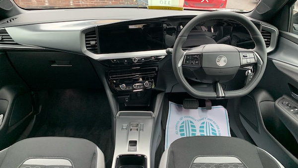 Used Vauxhall Mokka 2025 for sale - 76327699: Photo 4
