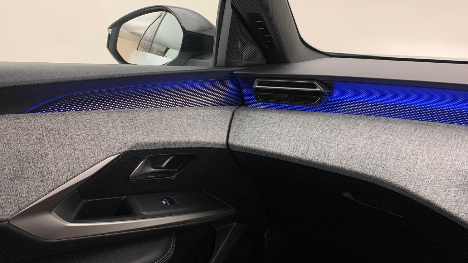 Used Peugeot 5008 2025 for sale - 77511911: Photo 39