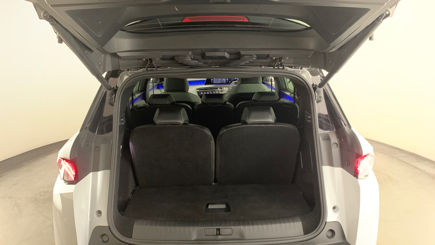 Used Peugeot 5008 2025 for sale - 77511911: Photo 5