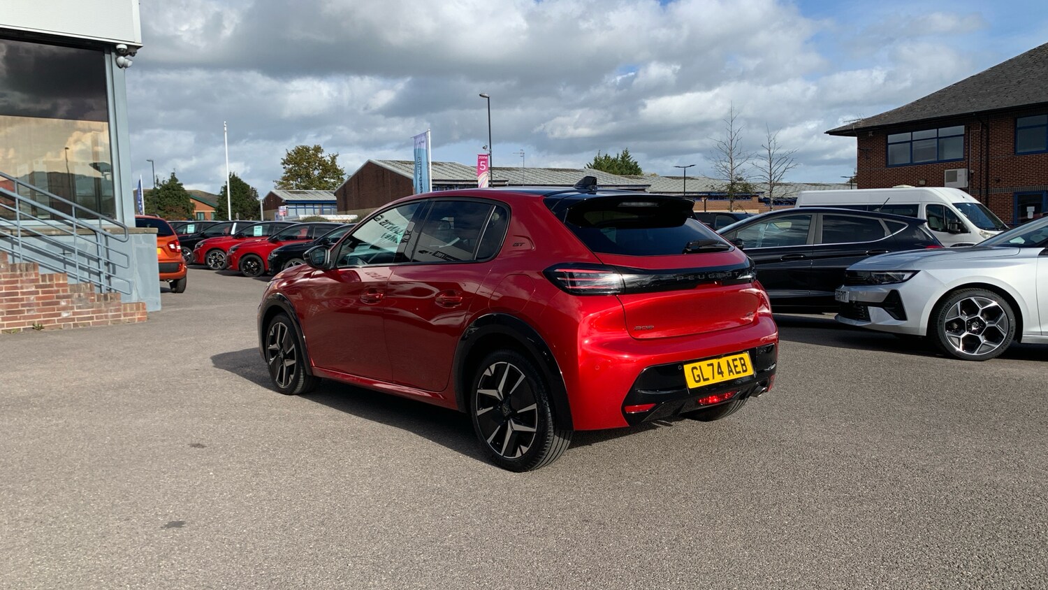 Used Peugeot 208 2024 for sale - 76389574: Photo 5
