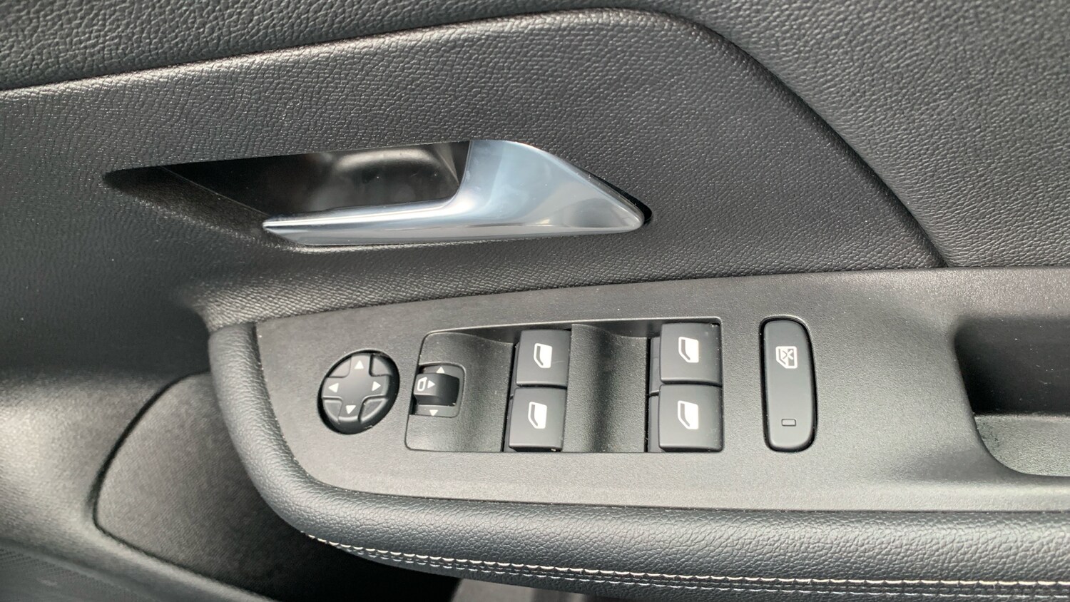 Used Vauxhall Mokka 2025 for sale - 77511929: Photo 22