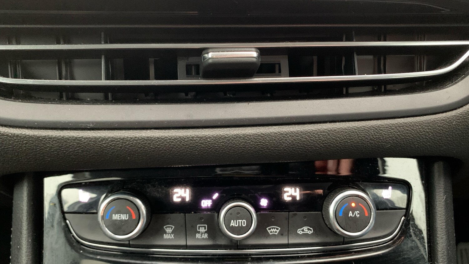 Used Vauxhall Grandland 2022 for sale - 76702969: Photo 34