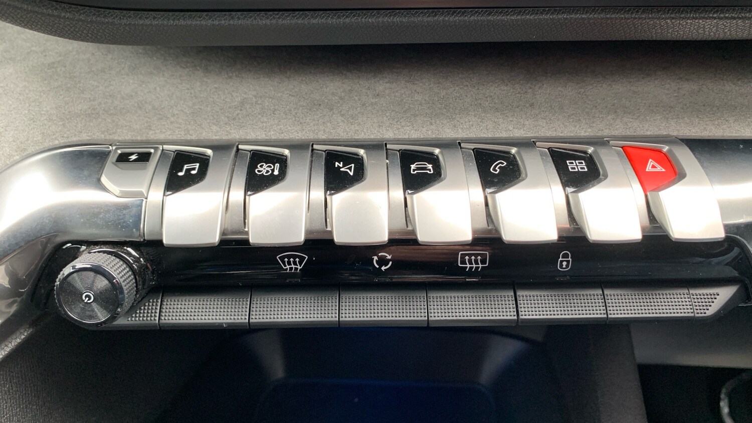 Used Peugeot 3008 2022 for sale - 77525612: Photo 33