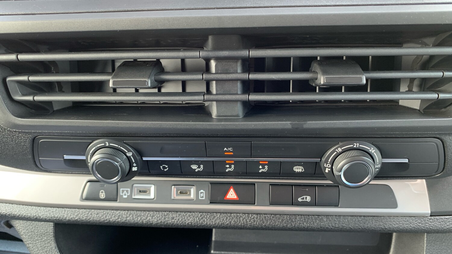 Vehicle 33