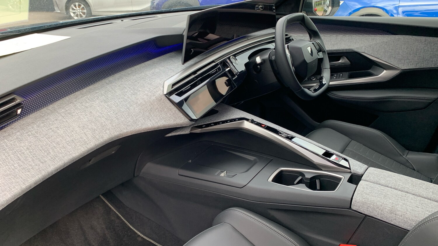 Used Peugeot 5008 2025 for sale - 76285186: Photo 12