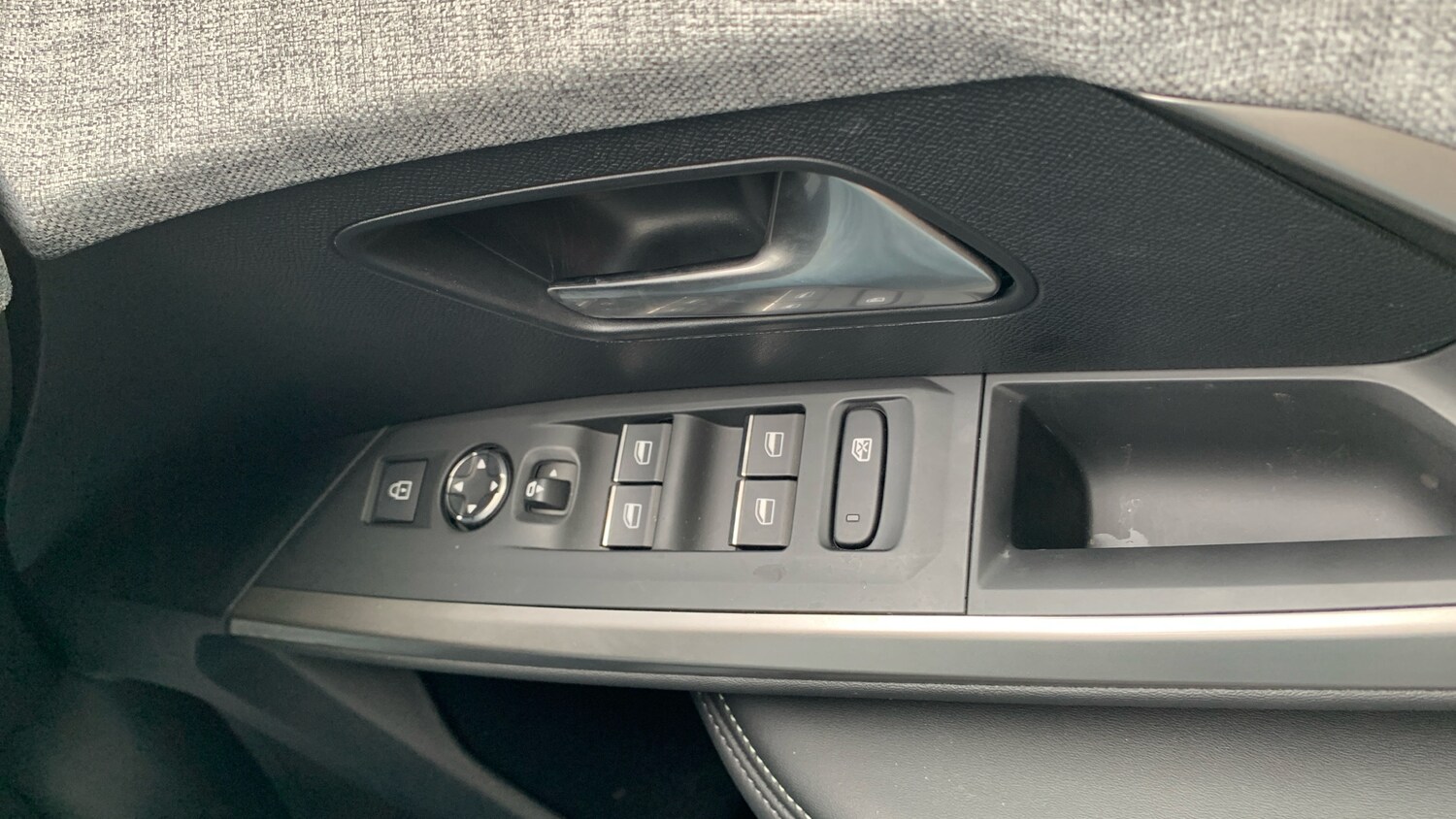 Used Peugeot 5008 2025 for sale - 76285186: Photo 22