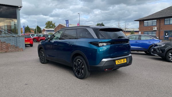 Used Peugeot 5008 2025 for sale - 76285186: Photo 5