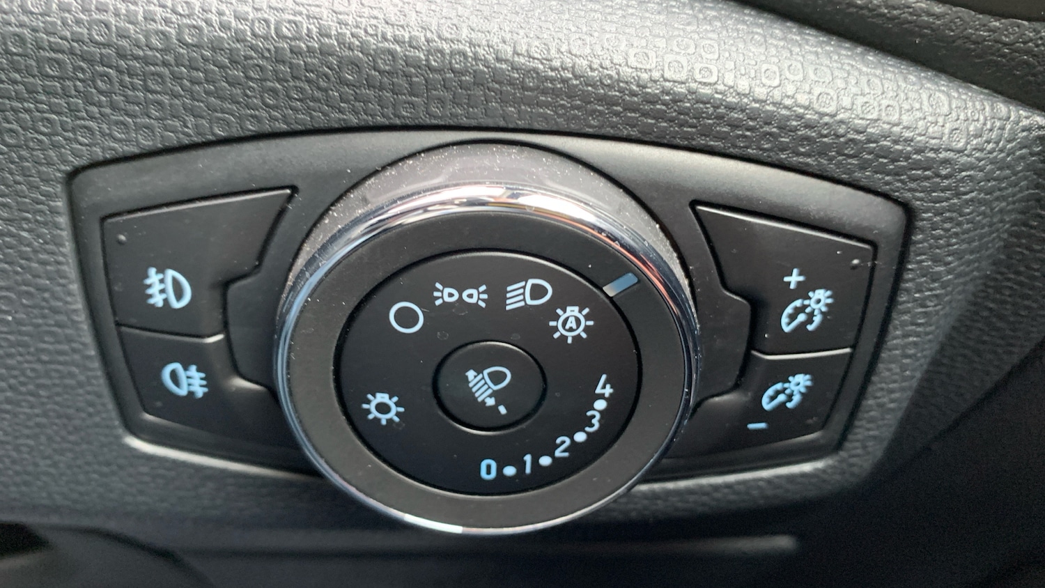 Used Ford Ecosport 2023 for sale - 76866819: Photo 18