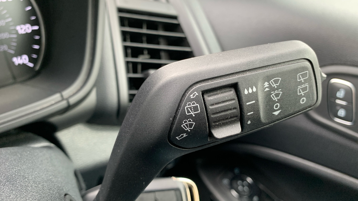 Used Ford Ecosport 2023 for sale - 76866819: Photo 27