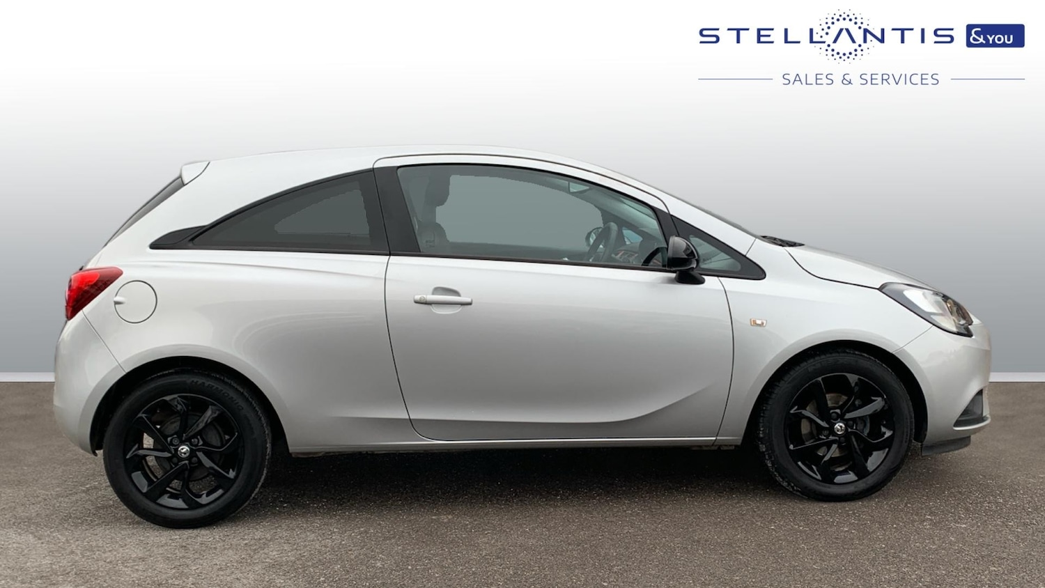 Used Vauxhall Corsa 2019 for sale - 77192856: Photo 2