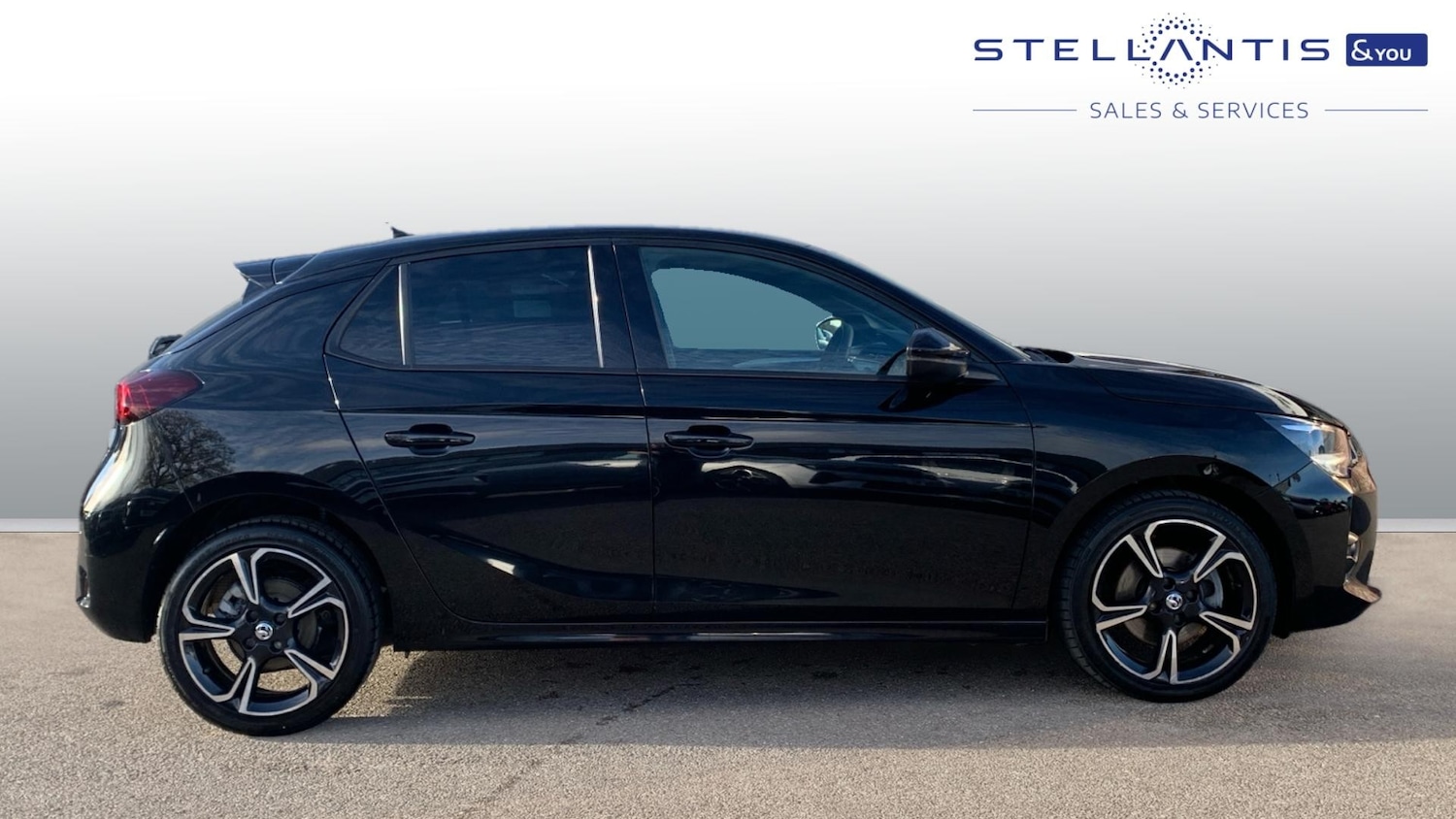 Used Vauxhall Corsa 2021 for sale - 76672226: Photo 2