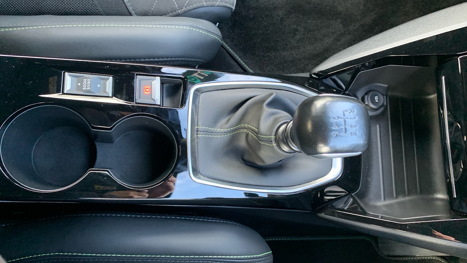 Used Peugeot 208 2022 for sale - 76586424: Photo 21