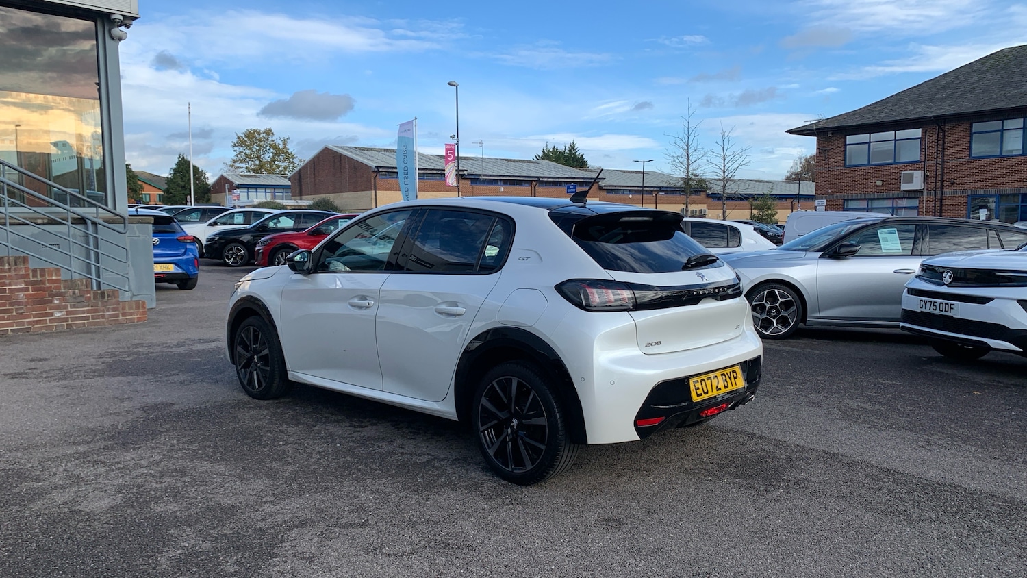 Used Peugeot 208 2022 for sale - 76586424: Photo 5