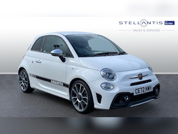 Used Abarth 595 2022 for sale - 77525652: Photo