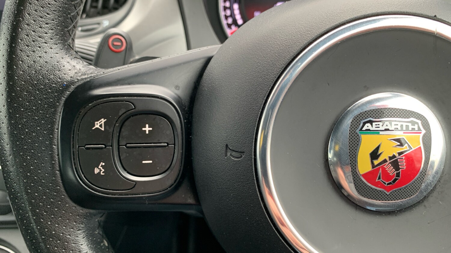 Used Abarth 595 2022 for sale - 77525652: Photo 23
