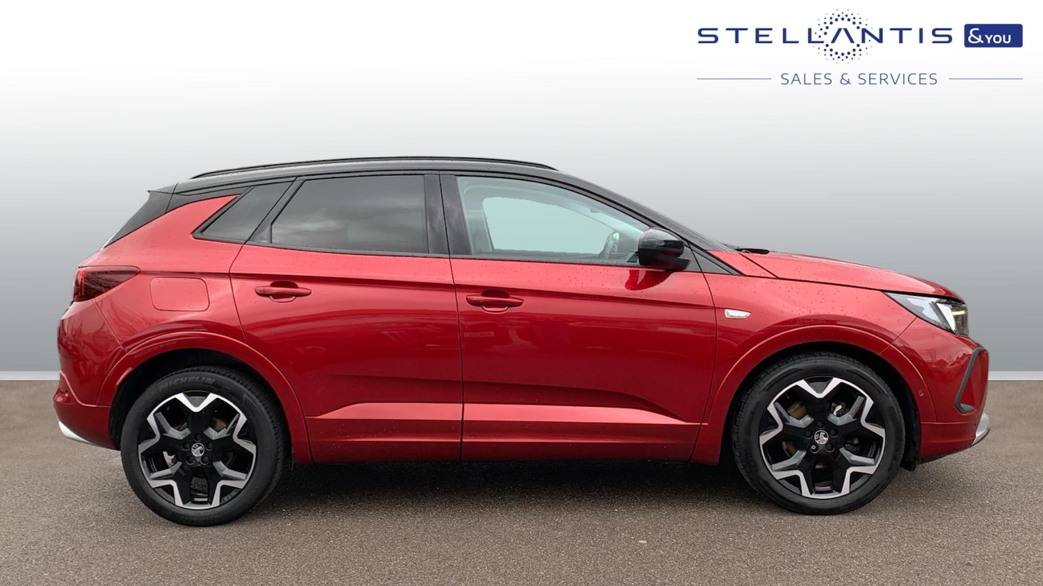 Used Vauxhall Grandland 2022 for sale - 77497907: Photo 2