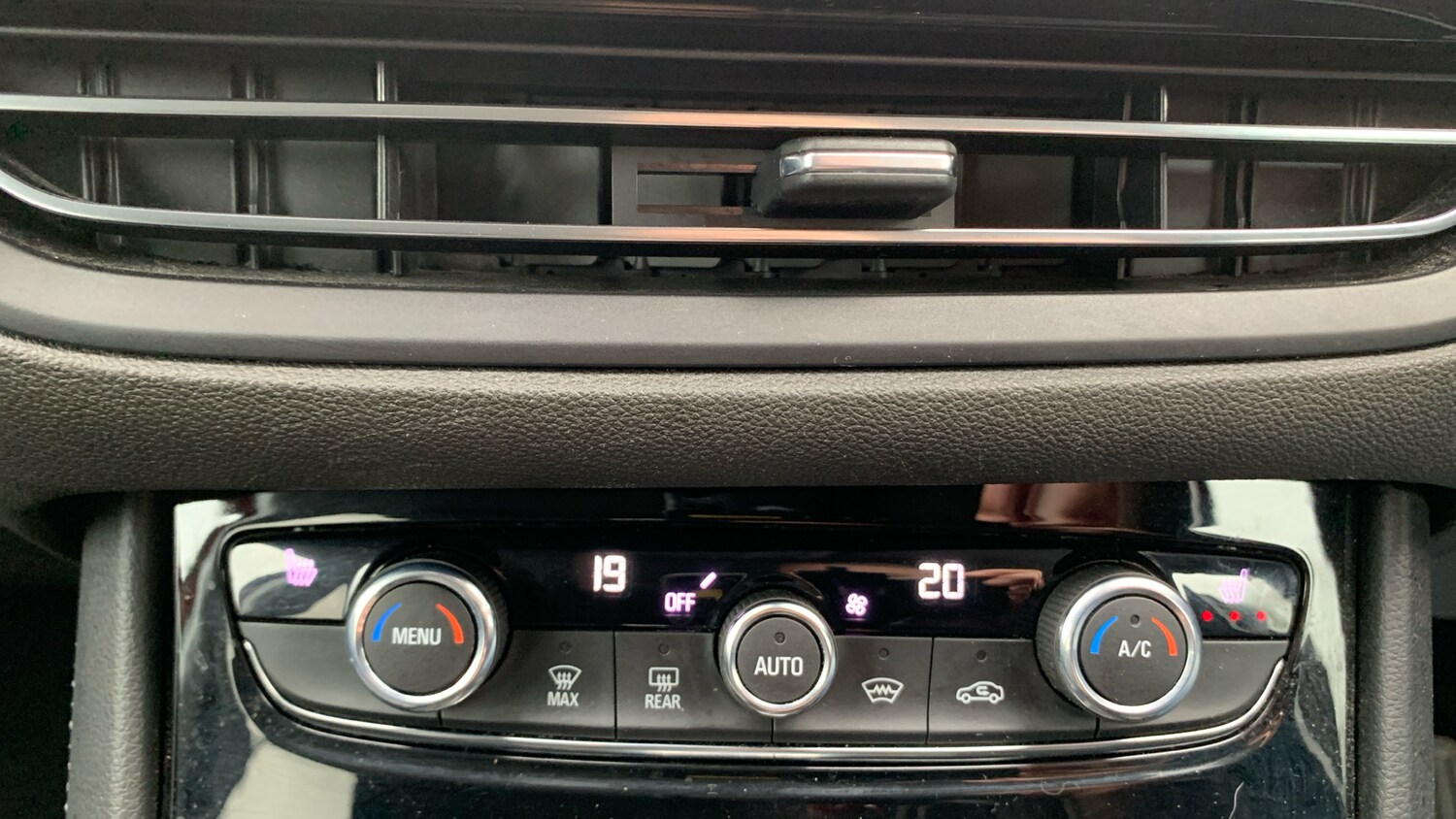 Used Vauxhall Grandland 2022 for sale - 77497907: Photo 33