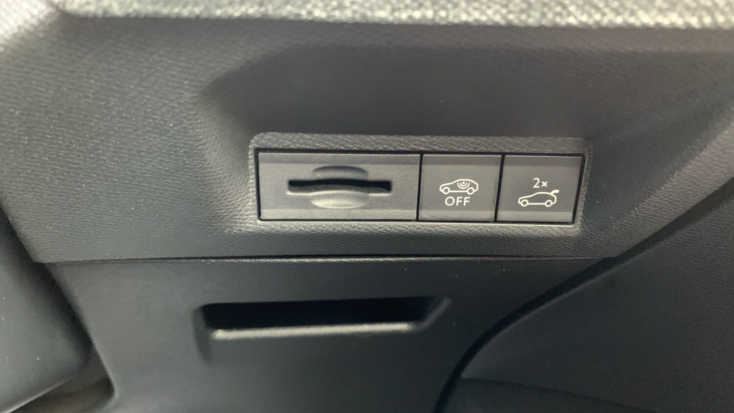 Used Peugeot 3008 2024 for sale - 77412829: Photo 19