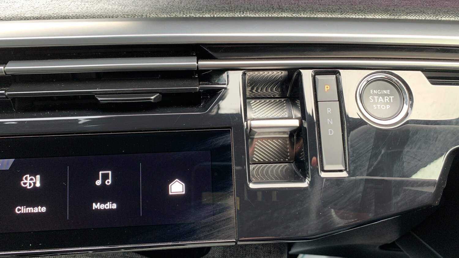 Used Peugeot 3008 2024 for sale - 77412829: Photo 21